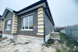 Дом 142 кв. м. на участке 5.4 сот